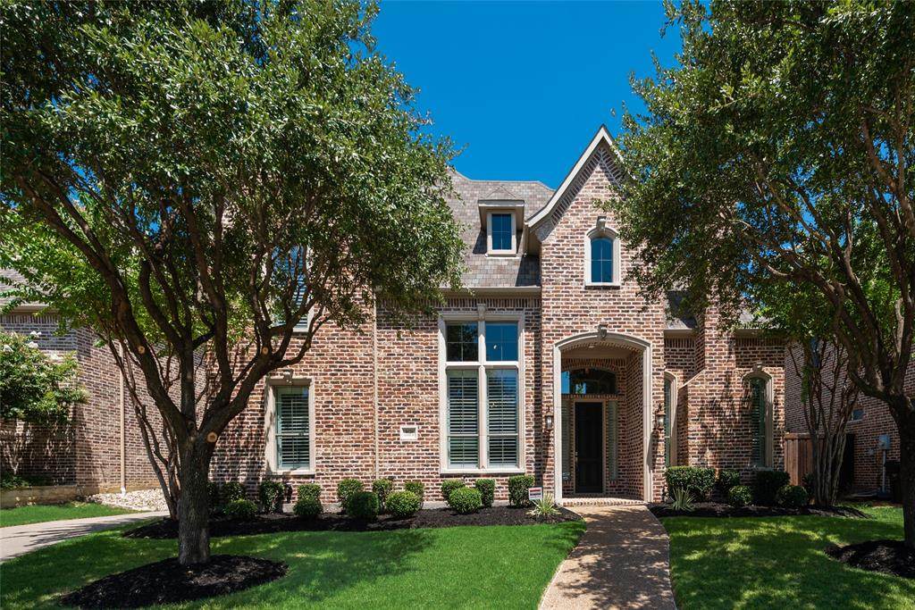 4626 Veneto Drive - Photo 1