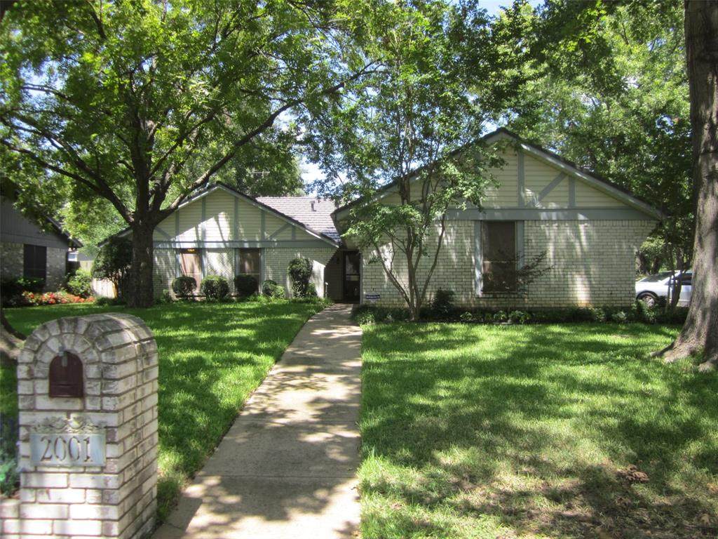 2001 Heather Way Drive - Photo 1