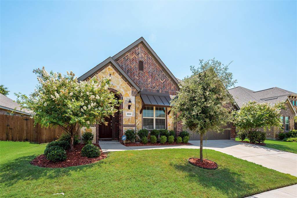1000 Water Garden Circle - Photo 1