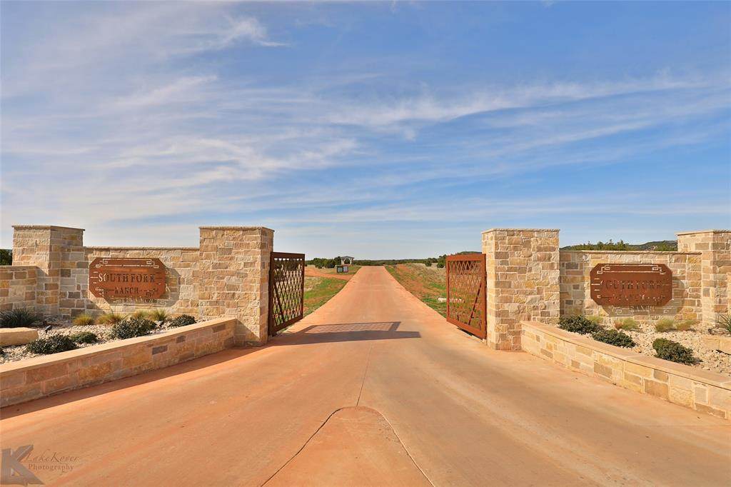 173 Western Trail - Photo 1