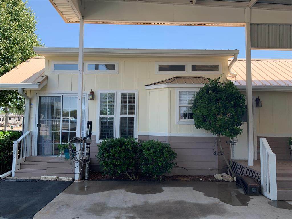 155 Yellowstone Drive - Photo 1