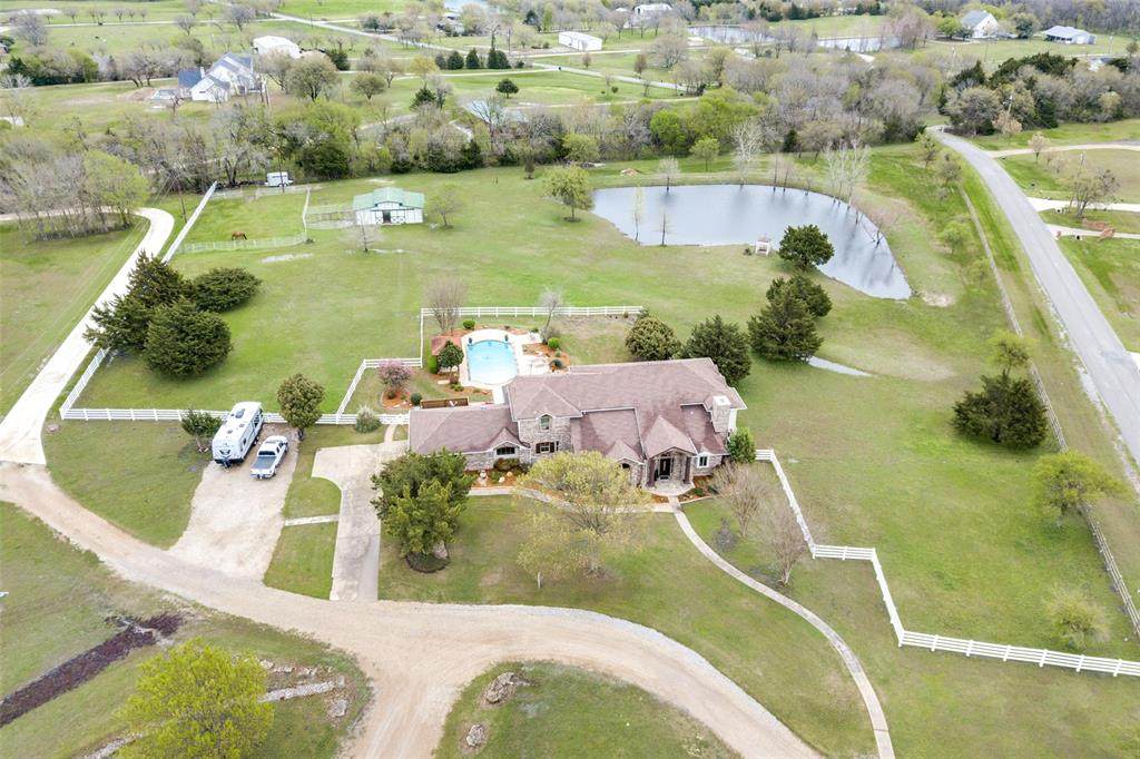 135 Shady Creek Lane - Photo 1