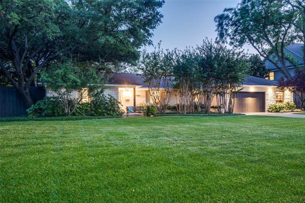 5824 Del Roy Drive - Photo 1