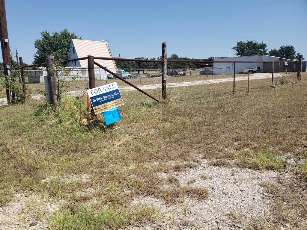 1625 County Road 4764 - Photo 1