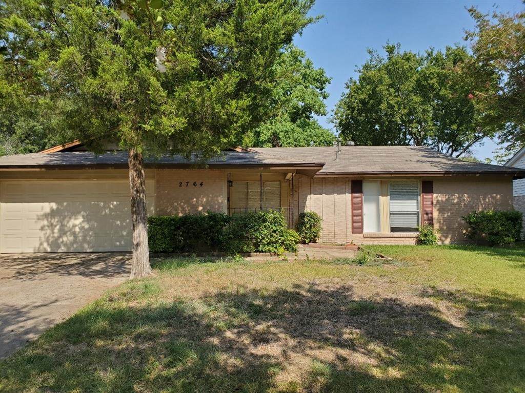 2764 Beechmont Drive - Photo 1