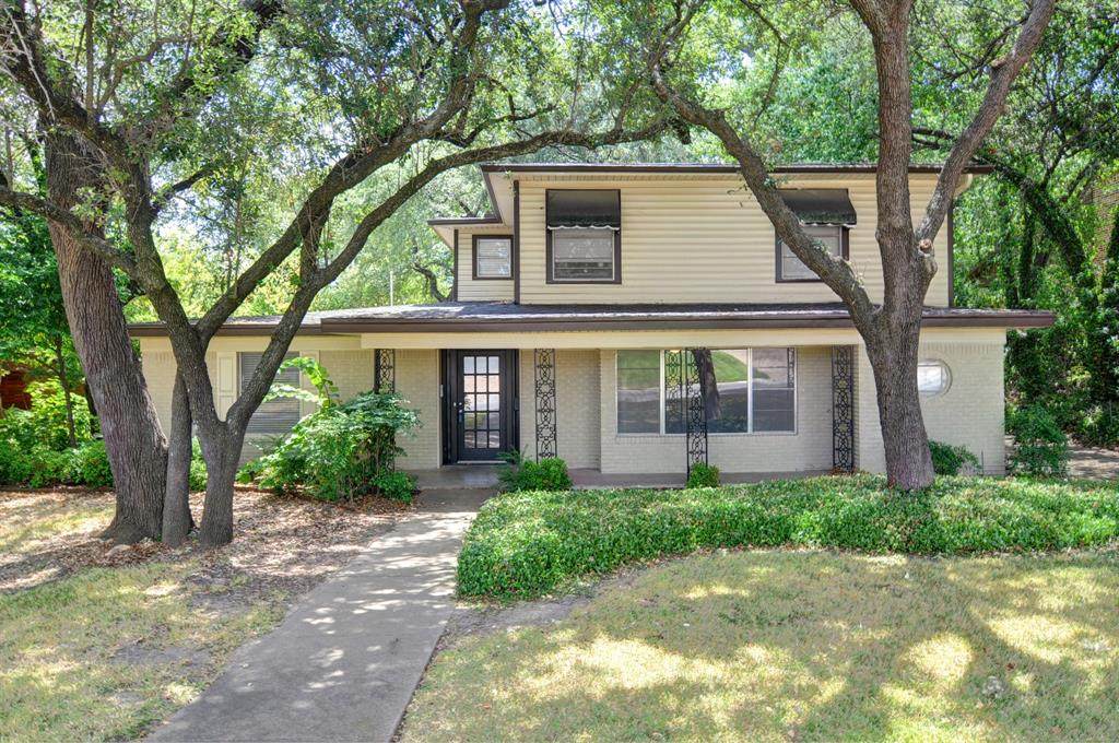 6455 Waverly Way - Photo 1