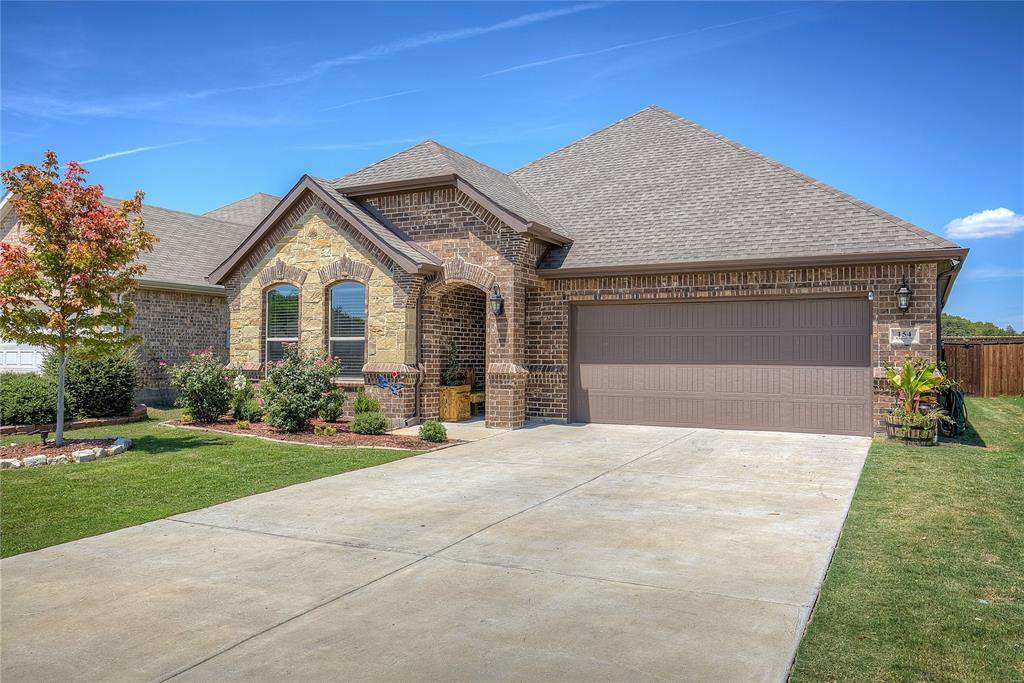 154 Lipan Street - Photo 1