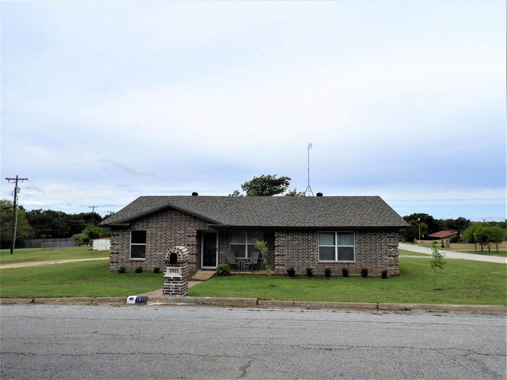 1911 Timberlane - Photo 1