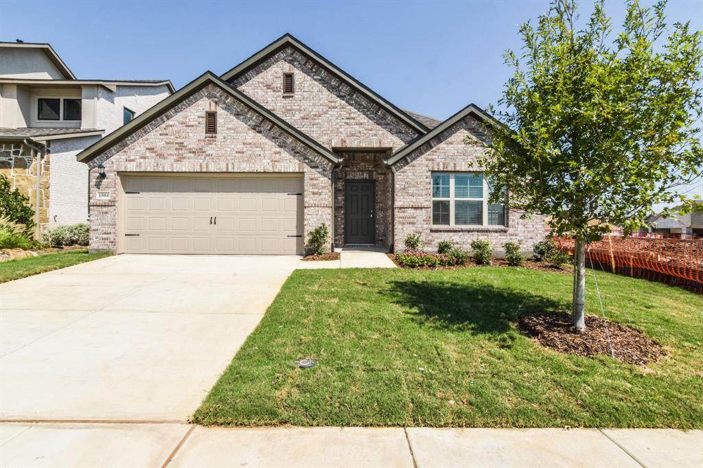 1504 Walnut Creek Drive - Photo 1