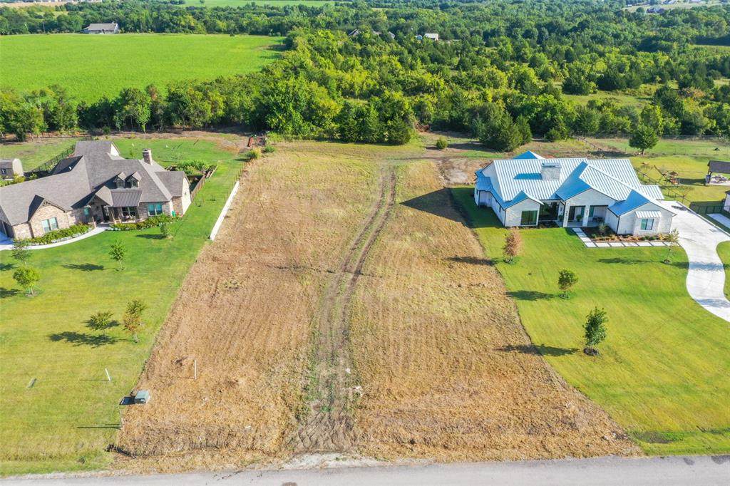 161 Blackthorn Drive - Photo 1