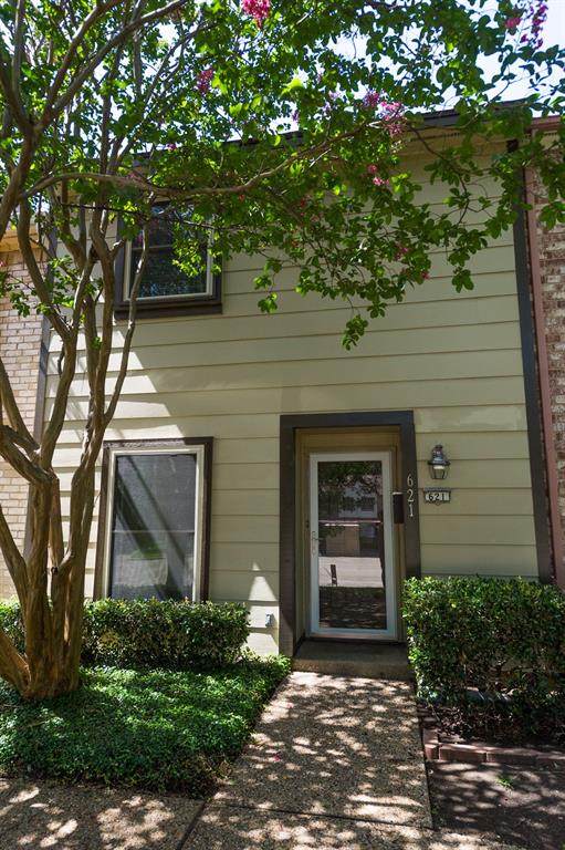621 Trailwood Court - Photo 1
