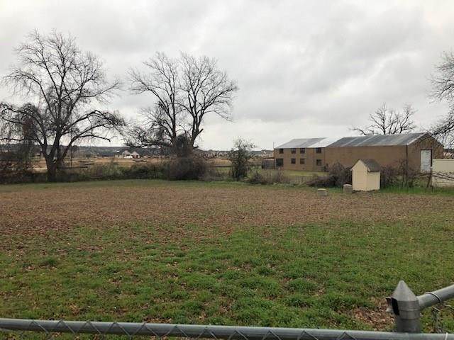 1707 Waters Edge Drive - Photo 1