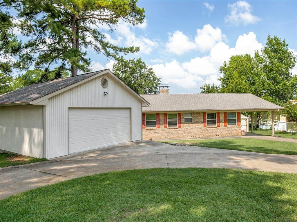 232 Bushwhacker Drive - Photo 1