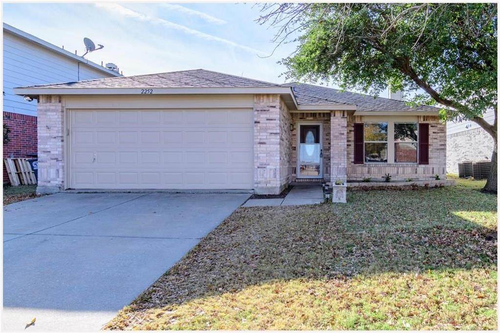 2252 White Oak Drive - Photo 1