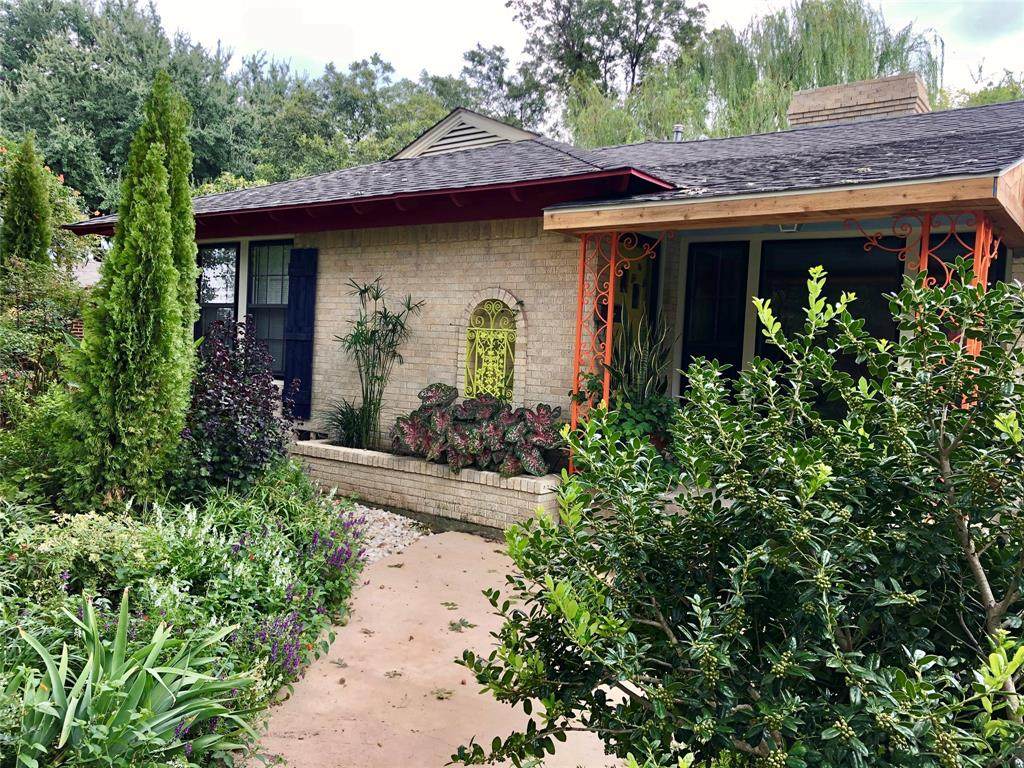 1404 Melody Lane - Photo 1