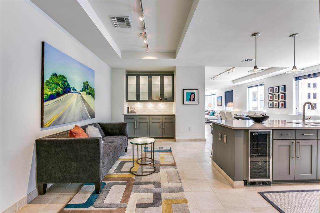 1505 Elm Street - Photo 1