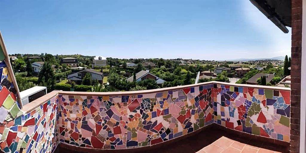 1086 Calle Aranjuez - Photo 1