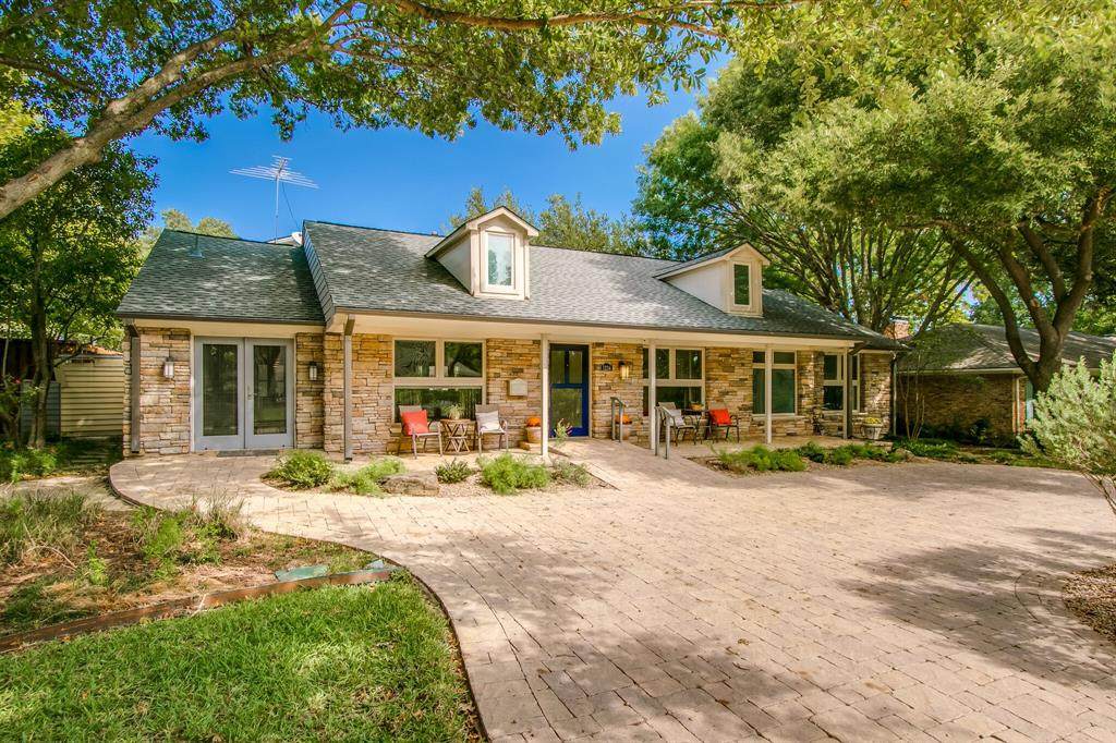 1234 Comanche Drive - Photo 1