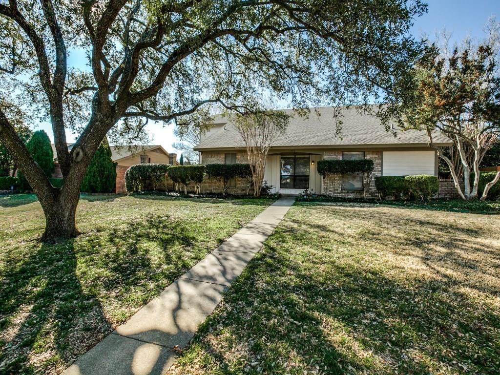 1906 Clemson Drive - Photo 1