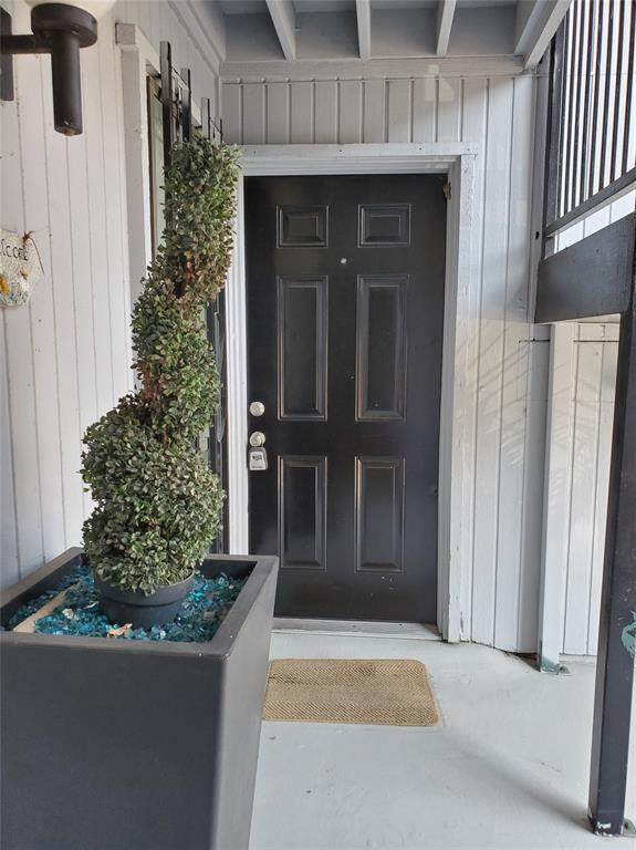 4323 Brown Street - Photo 1