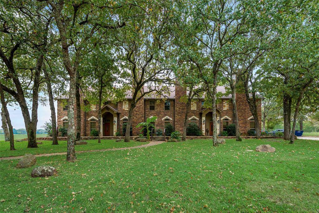 1800 County Road 4817 - Photo 1