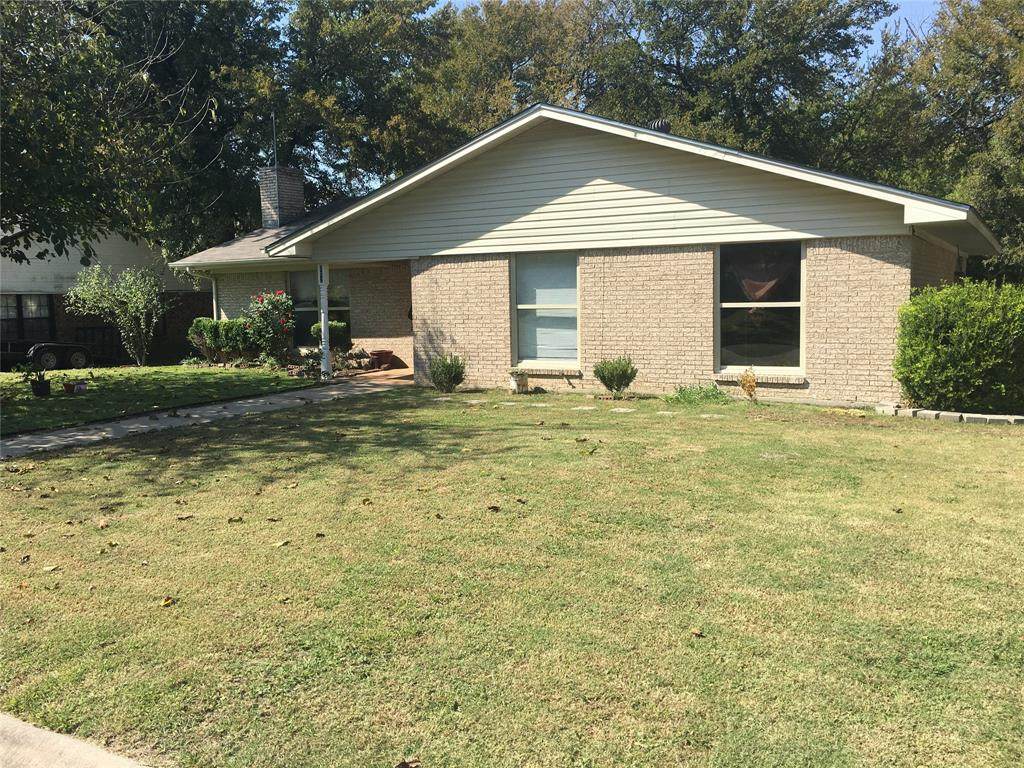 202 Rolling Hills Lane - Photo 1