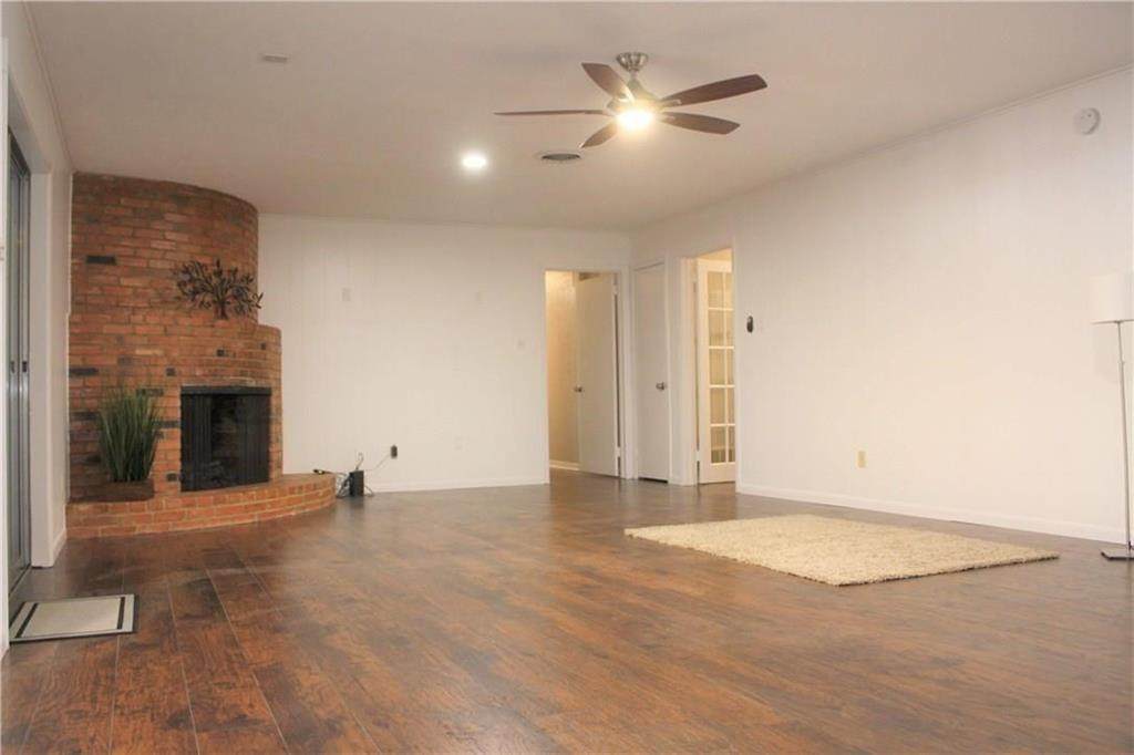 2410 Royal Acres Drive - Photo 1