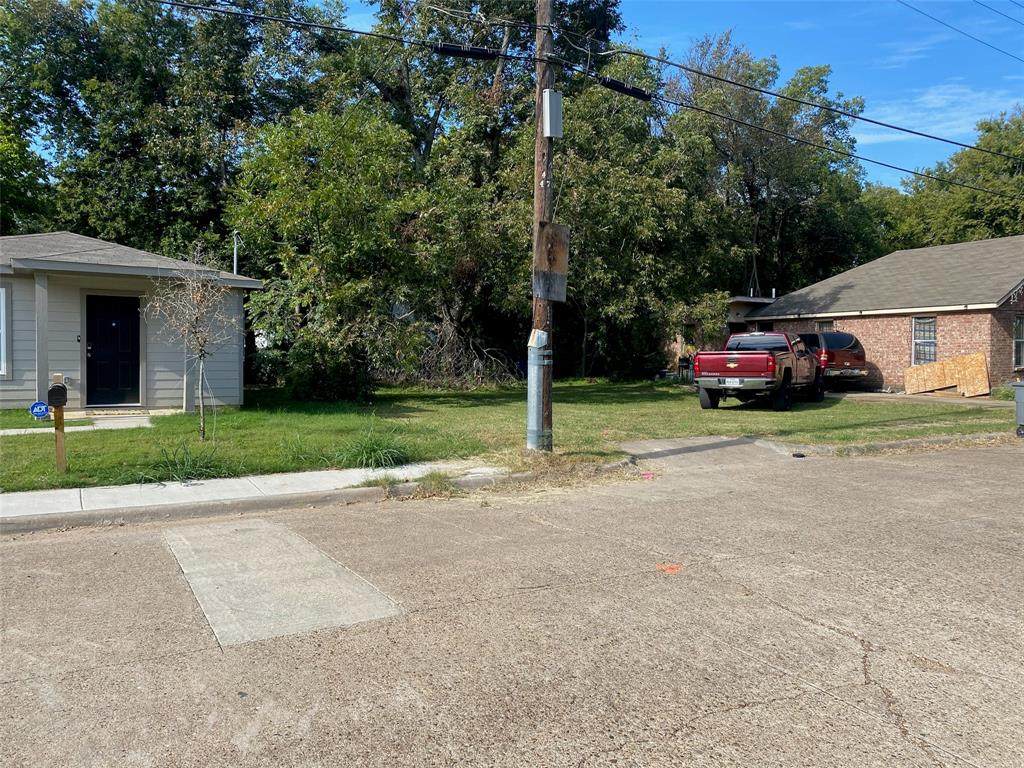 2709 Cross Street - Photo 1