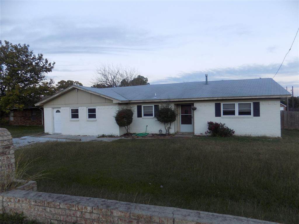 727 Stonecrest Road - Photo 1