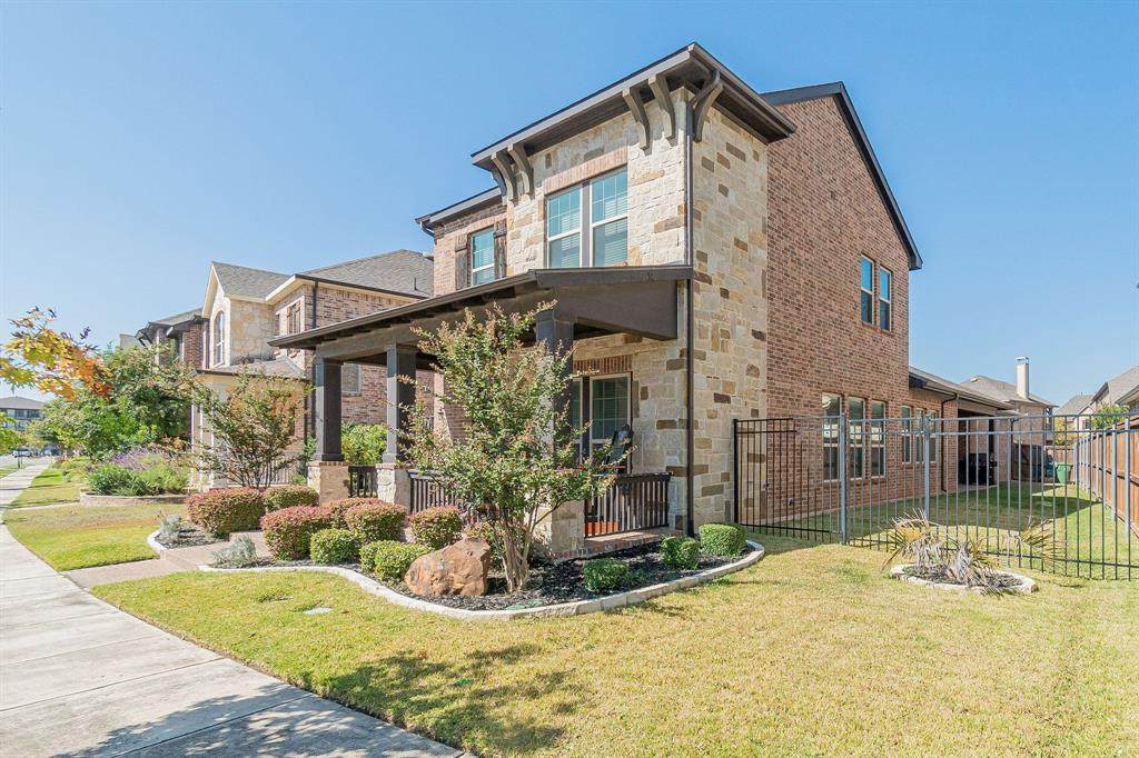 1011 Winter Fire Way - Photo 1