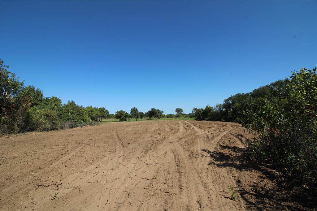 10674 Fm 3326 S - Photo 1