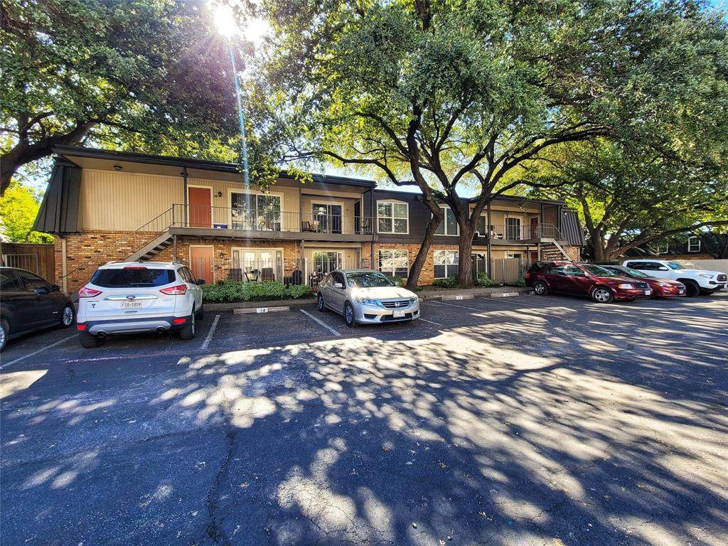 5326 Fleetwood Oaks Avenue - Photo 1