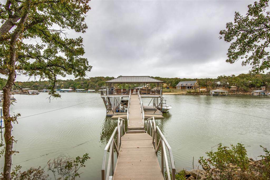 146 County Road 1743 - Photo 1