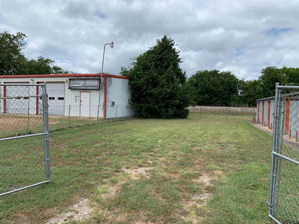 427 State Highway 342 - Photo 1