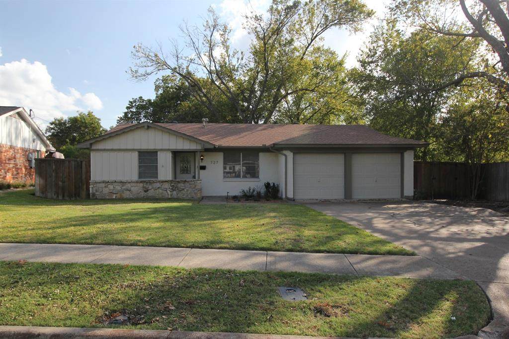 727 Kindred Lane - Photo 1