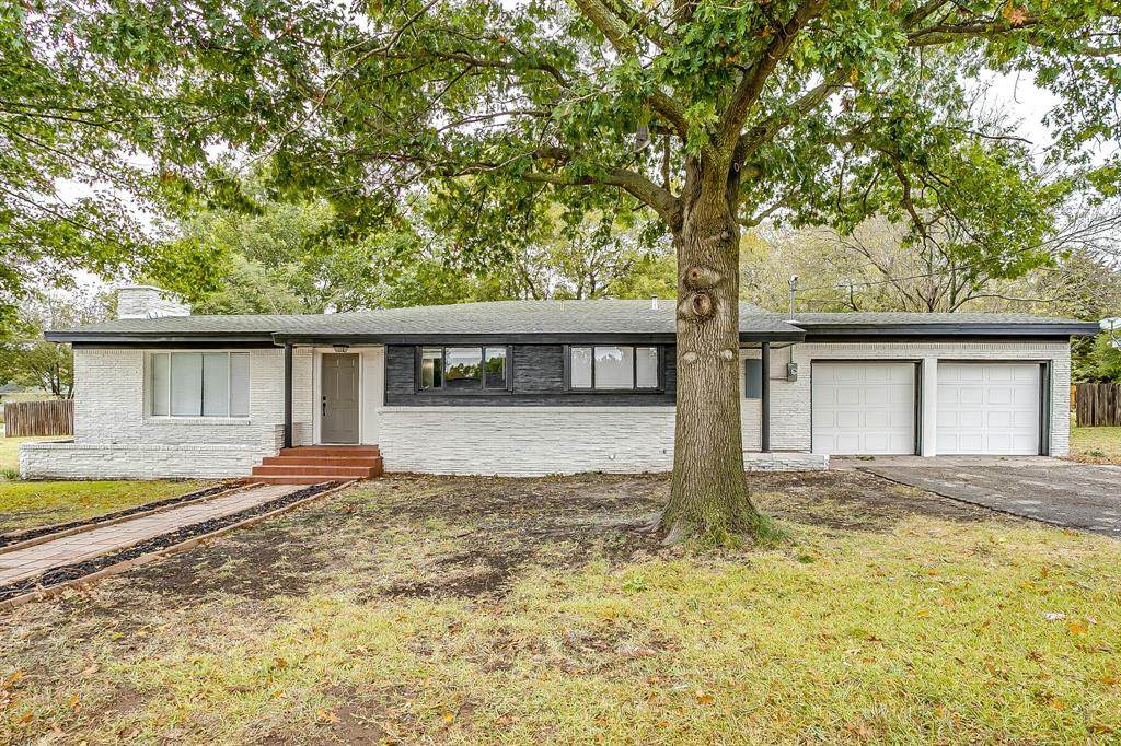 401 Evans Street - Photo 1