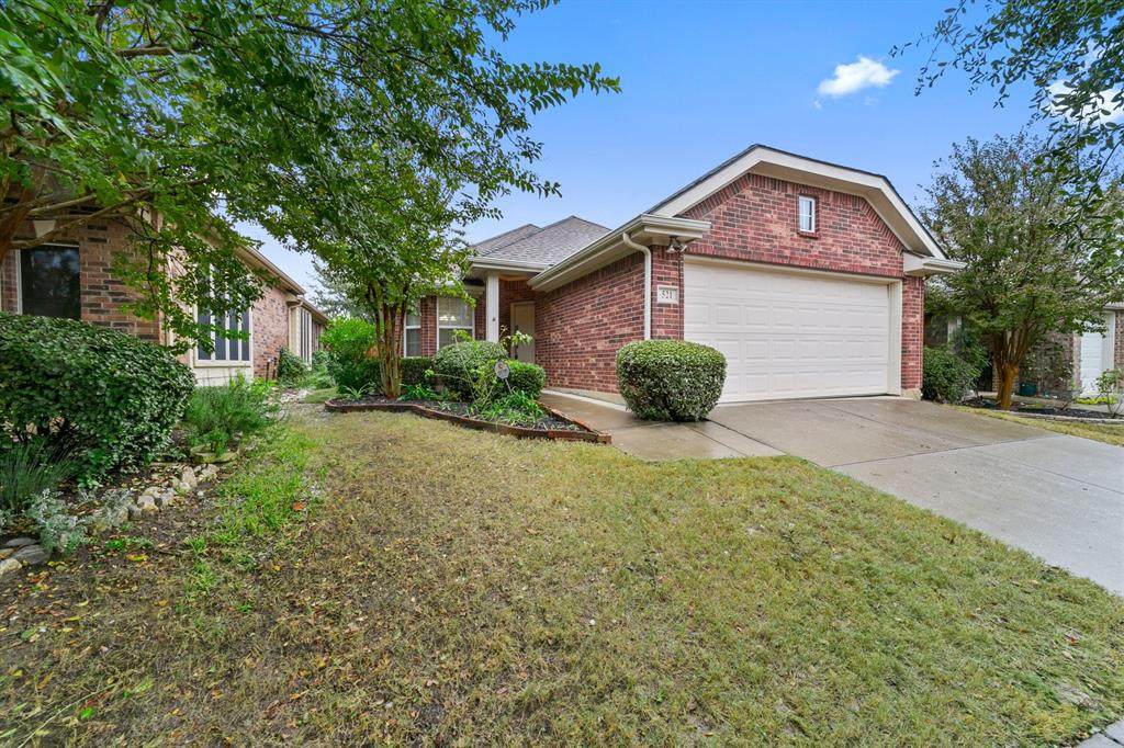 521 Kirby Drive - Photo 1