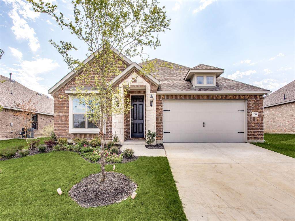 1519 Gallant Fox Drive - Photo 1