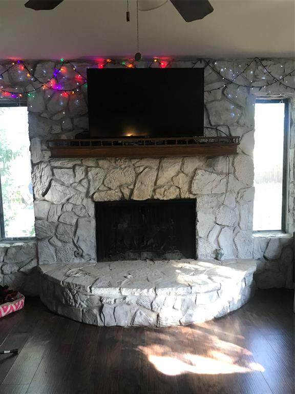 744 Willow Street - Photo 1