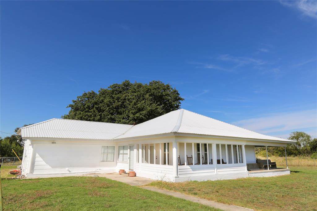 22601 County Road 596 - Photo 1