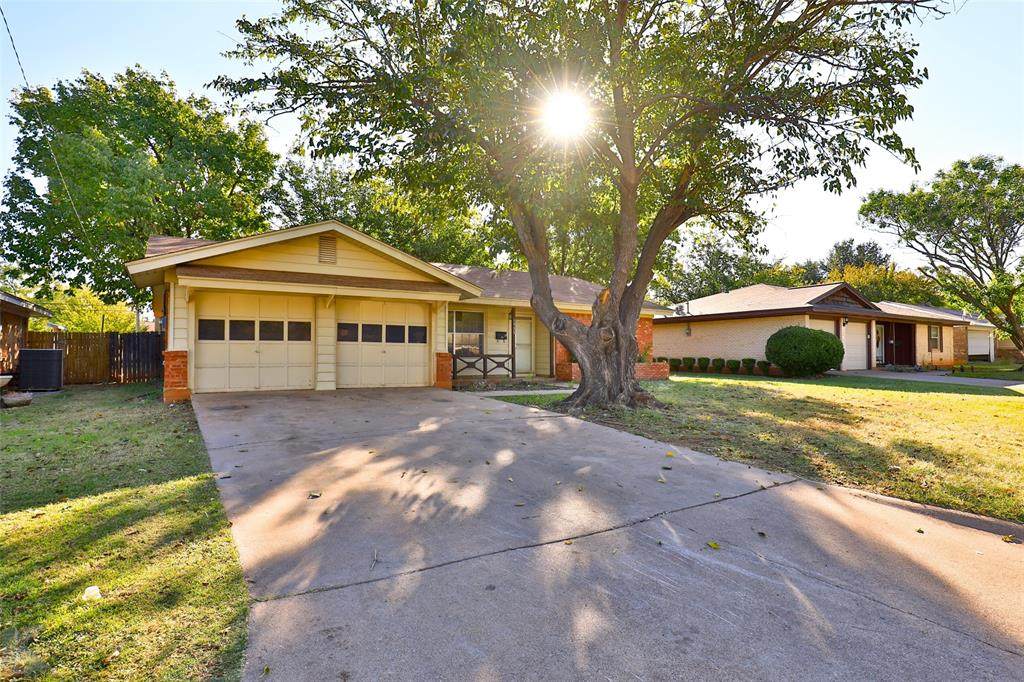 1955 Minter Lane - Photo 1