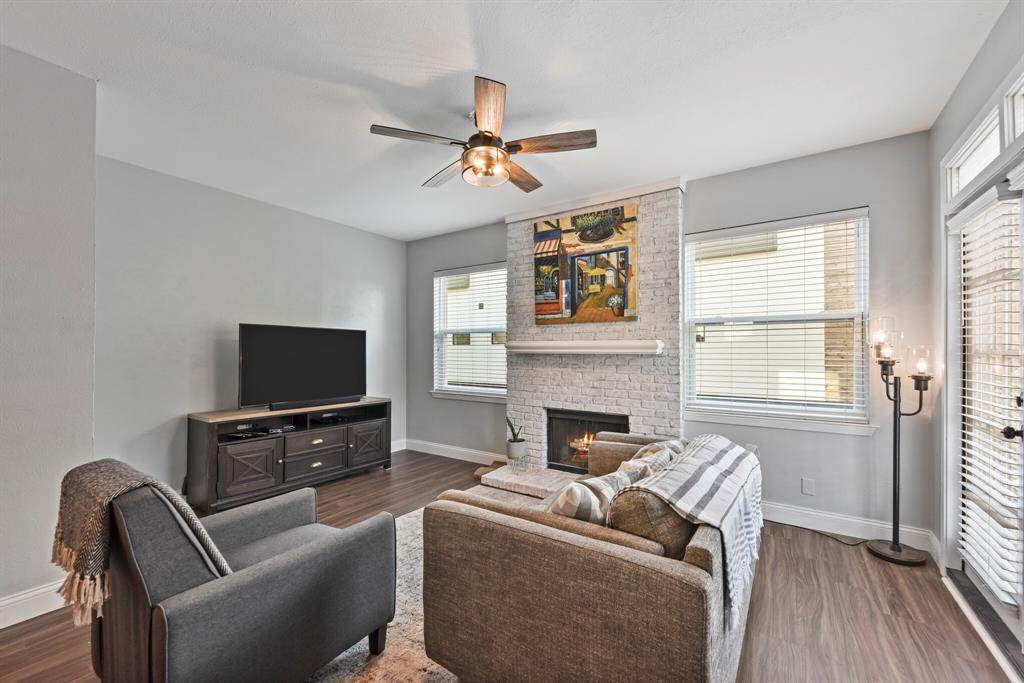 2727 Reagan Street - Photo 1
