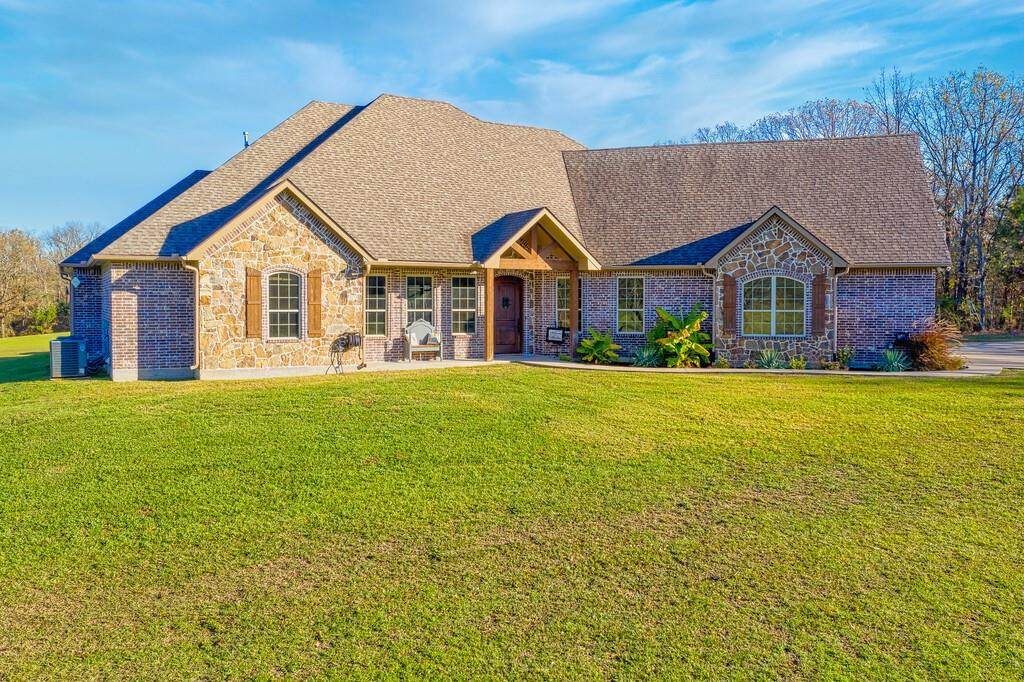365 County Road 1534 - Photo 1