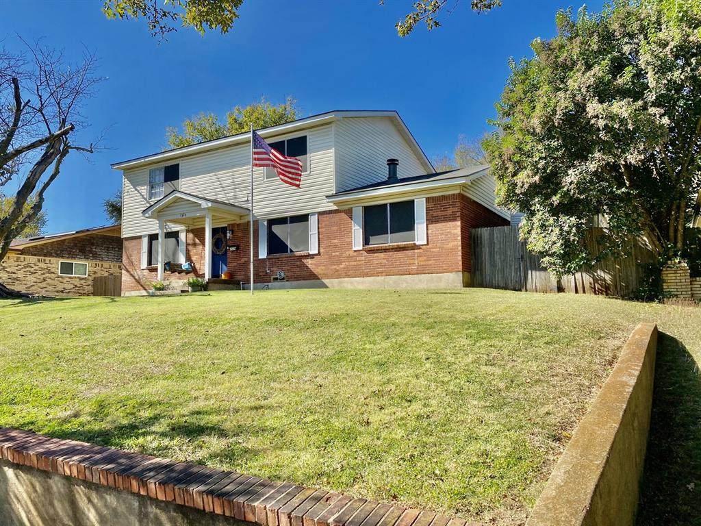 1515 Sharon Drive - Photo 1