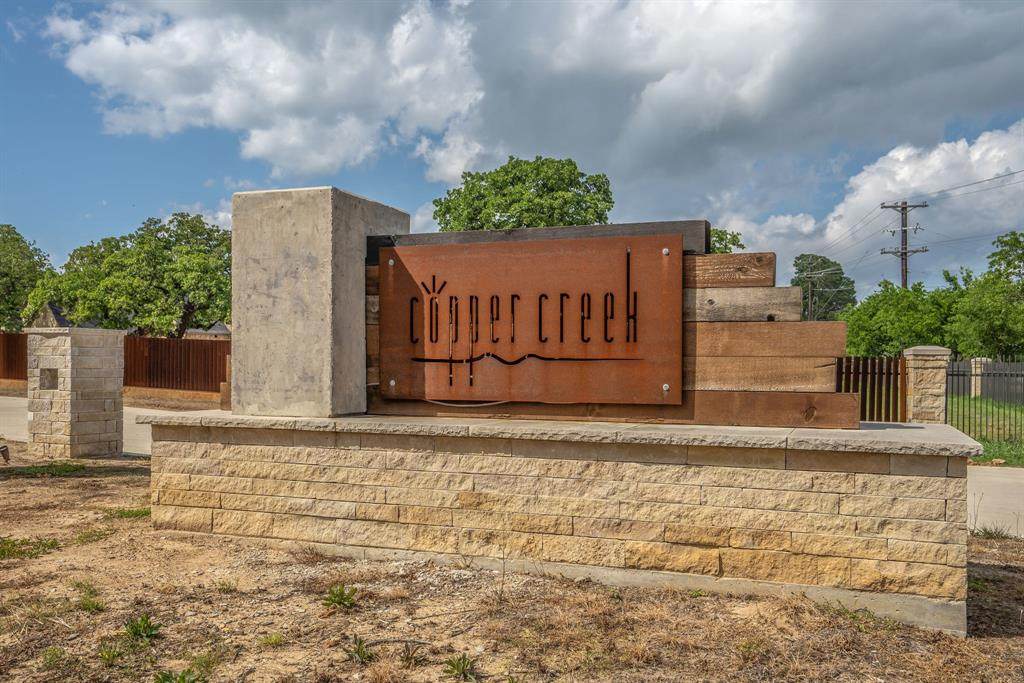 208 Kylie Lane - Photo 1