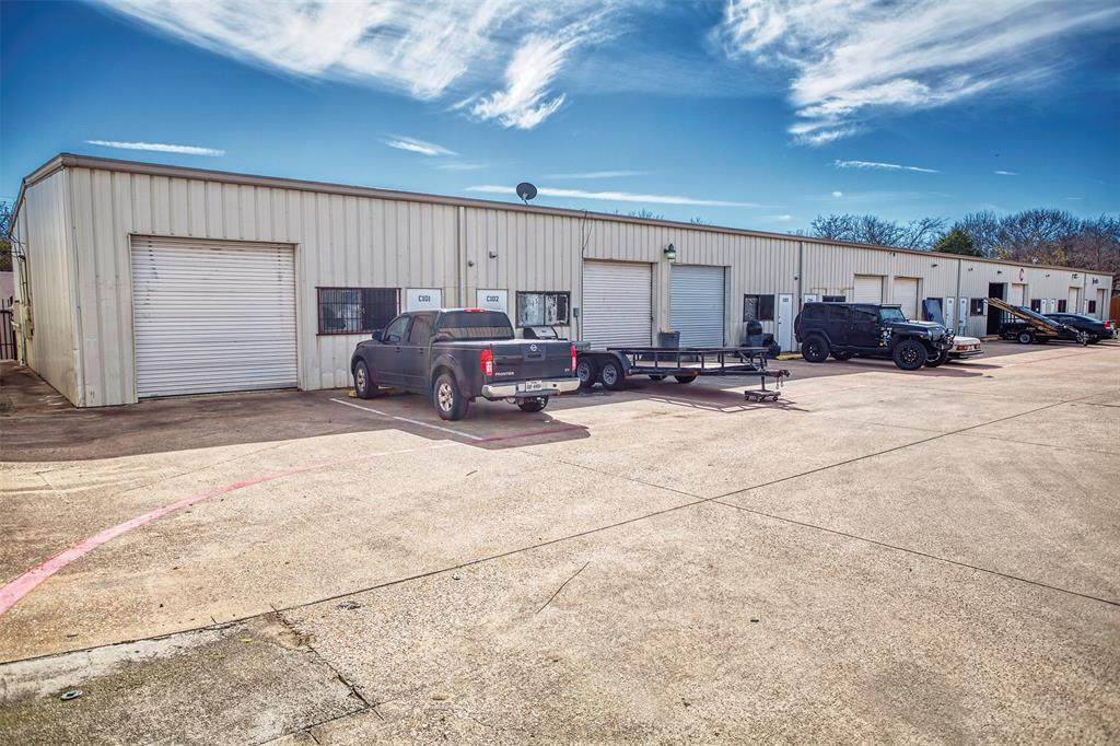 817 Mill Street - Photo 1