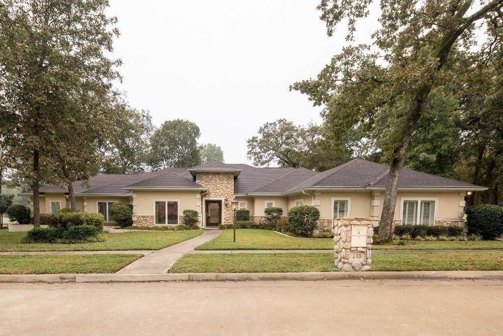 233 Dogwood Lakes Circle - Photo 1