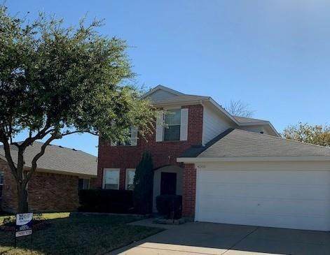 4200 Silverwood Trail - Photo 1