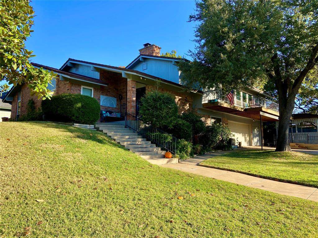 7721 Westwind Drive - Photo 1