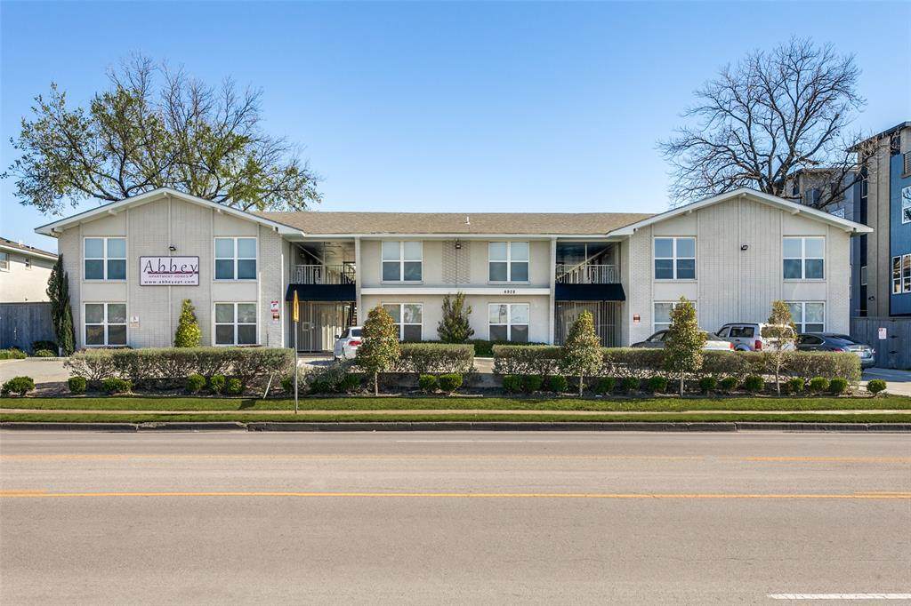 4928 Live Oak - Photo 1